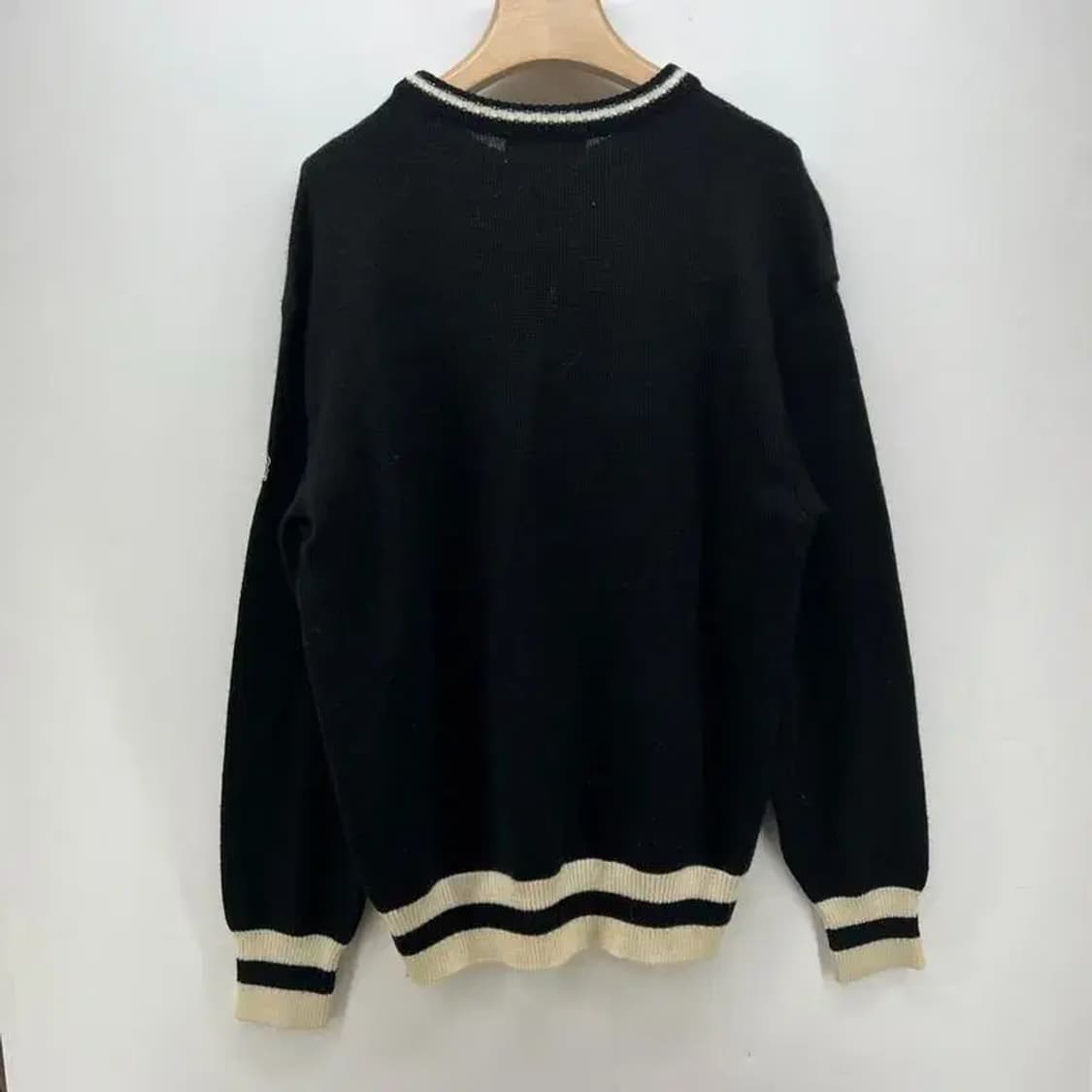 50 블랙앤화이트 올드스쿨 일본구제 골프니트웨어 상품이미지2