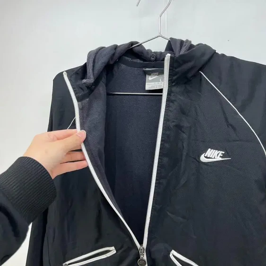 라지 나이키 여성 올드스쿨 바람막이자켓 빈티지룩 바막 상품이미지8