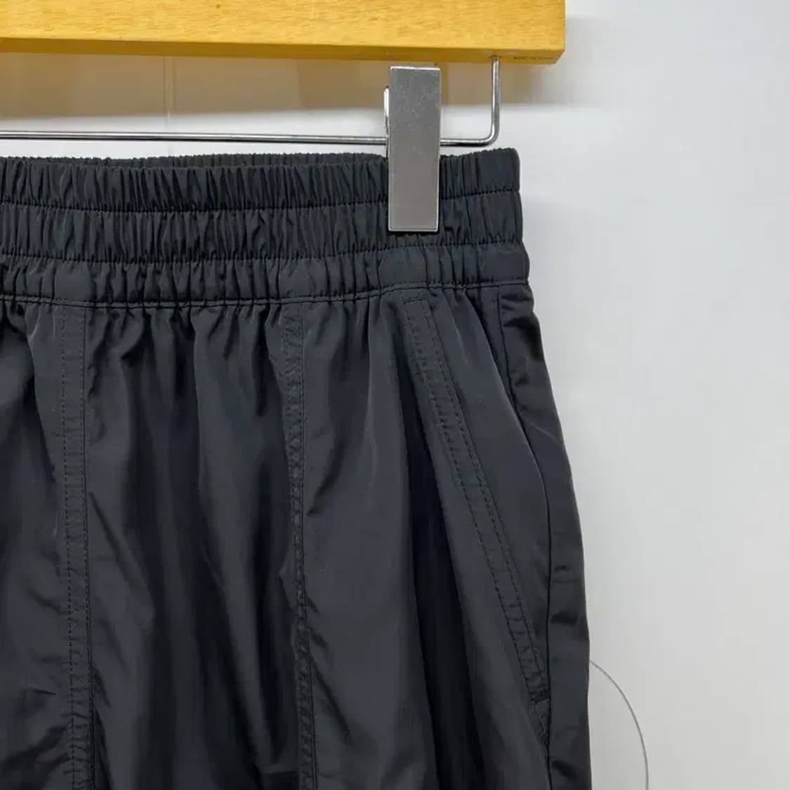 스몰 아디다스 오리지널스 여자 나일론팬츠 고프코어 블록코어룩 코디 블랙 상품이미지4