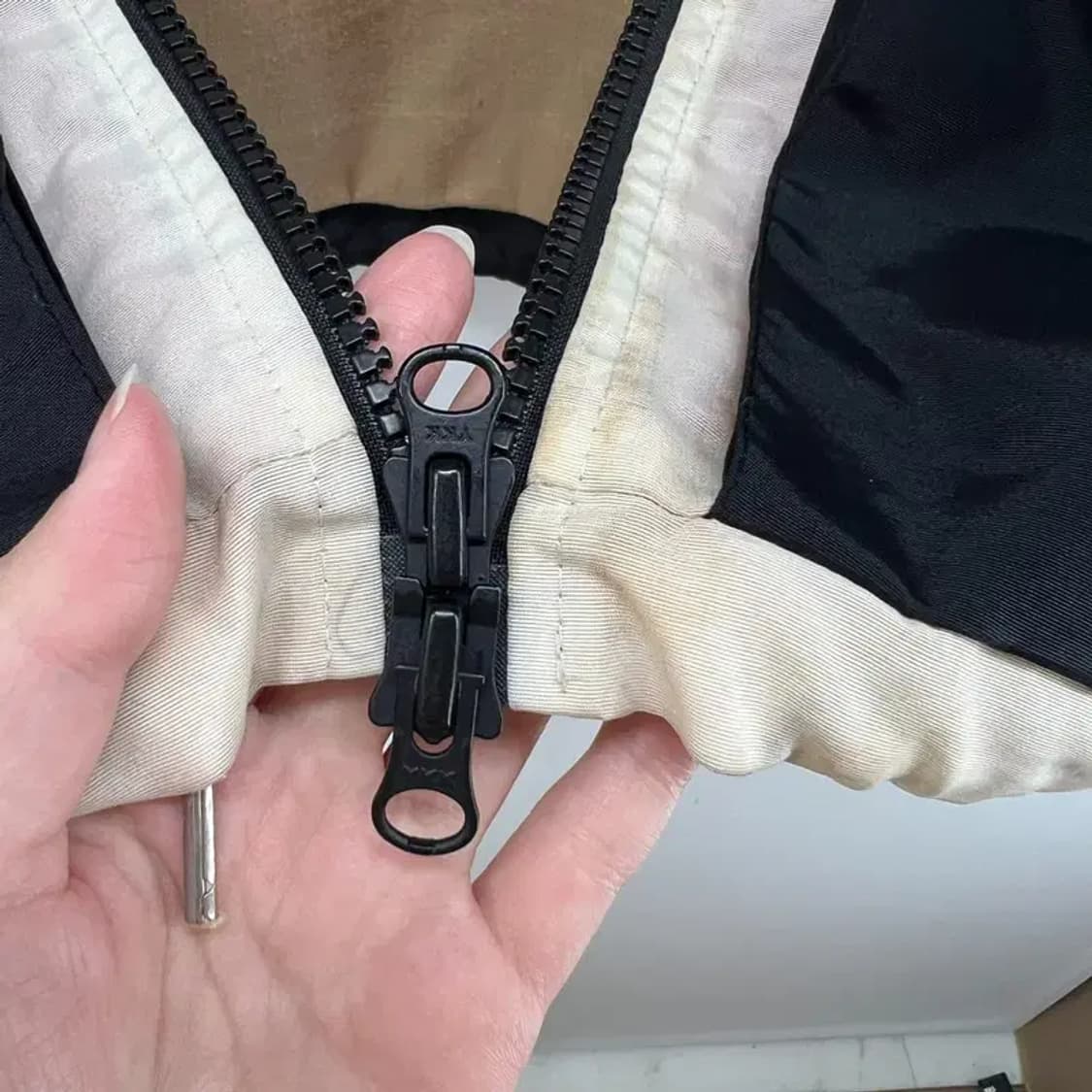 xl 콰이어티스트 배색 로고 바람막이 점퍼 봄버 자켓 빈티지 블랙 상품이미지9