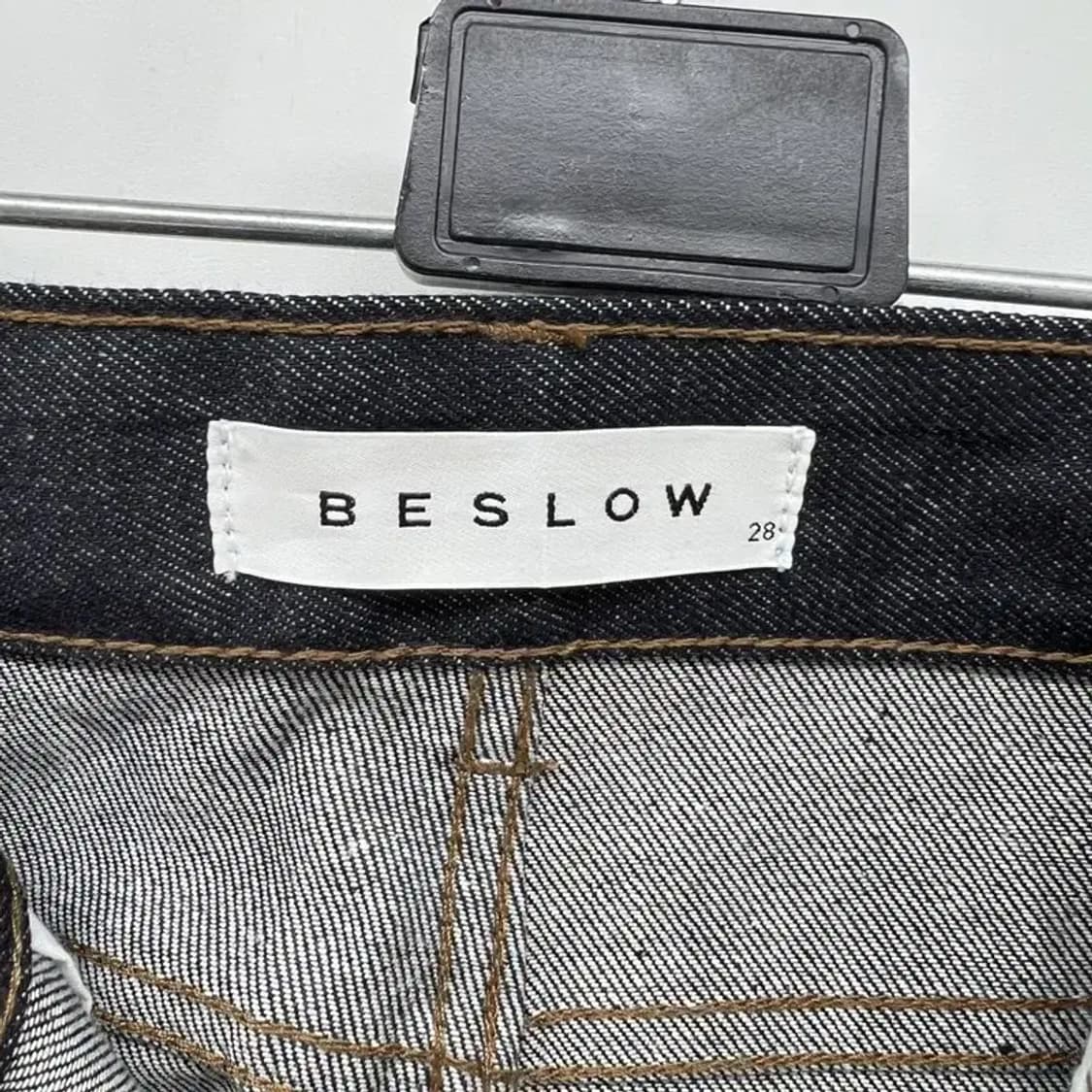 28 비슬로우 스탠다드 여자 와이드핏 생지데님 청바지 상품이미지4