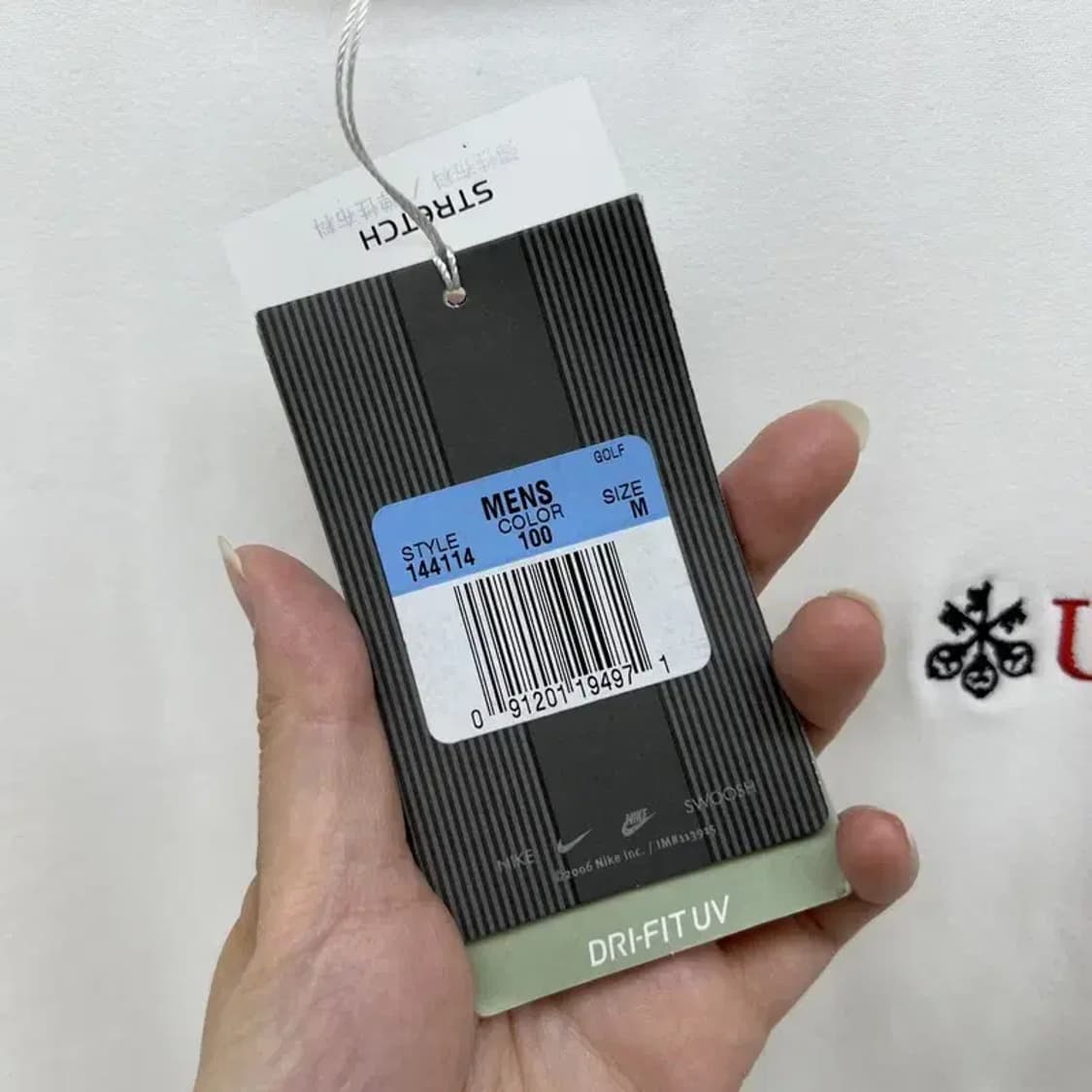 미디움 새상품 나이키 골프 기능성티셔츠 ubs 로고 반팔 웨어 골프룩 상품이미지6