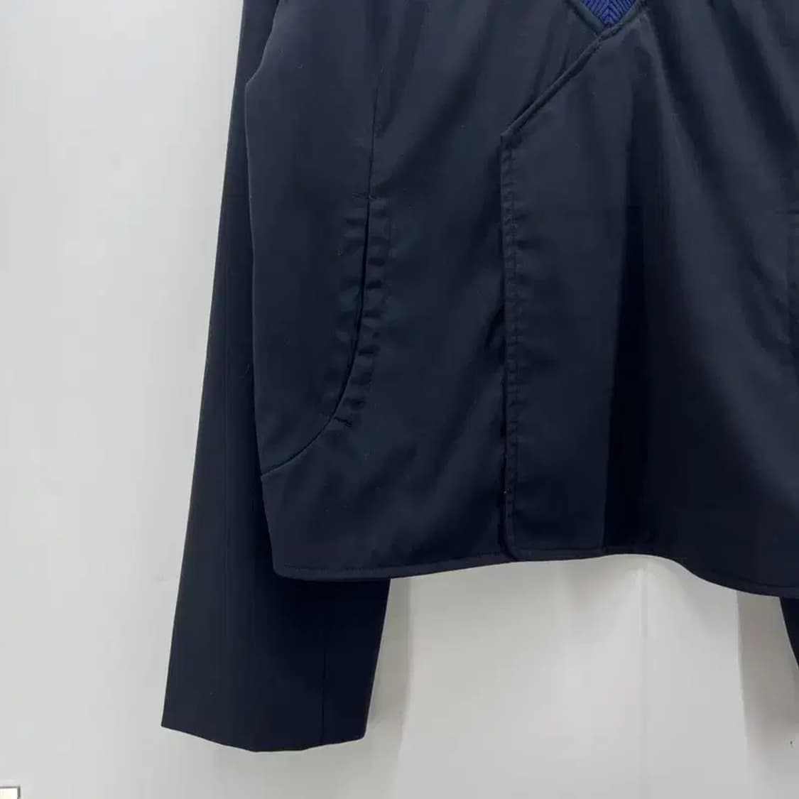 s 남여공용 오버핏 유니크 브이넥 긴팔 티셔츠 상품이미지3