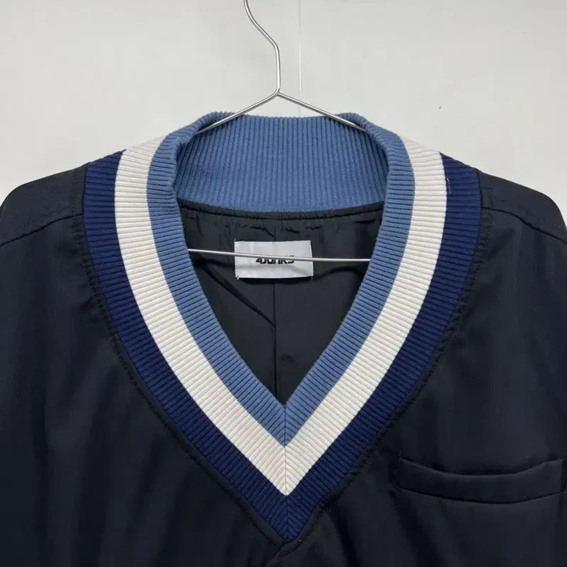 s 남여공용 오버핏 유니크 브이넥 긴팔 티셔츠 상품이미지6