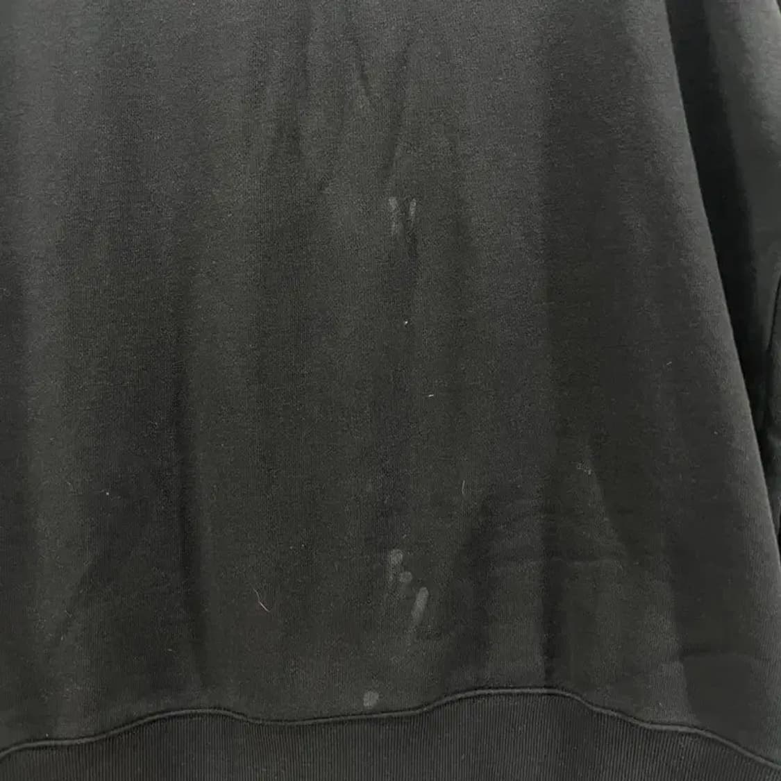 라지 인사일런스 로고 오버핏 맨투맨 블랙 빈티지룩 새상품급 상품이미지5