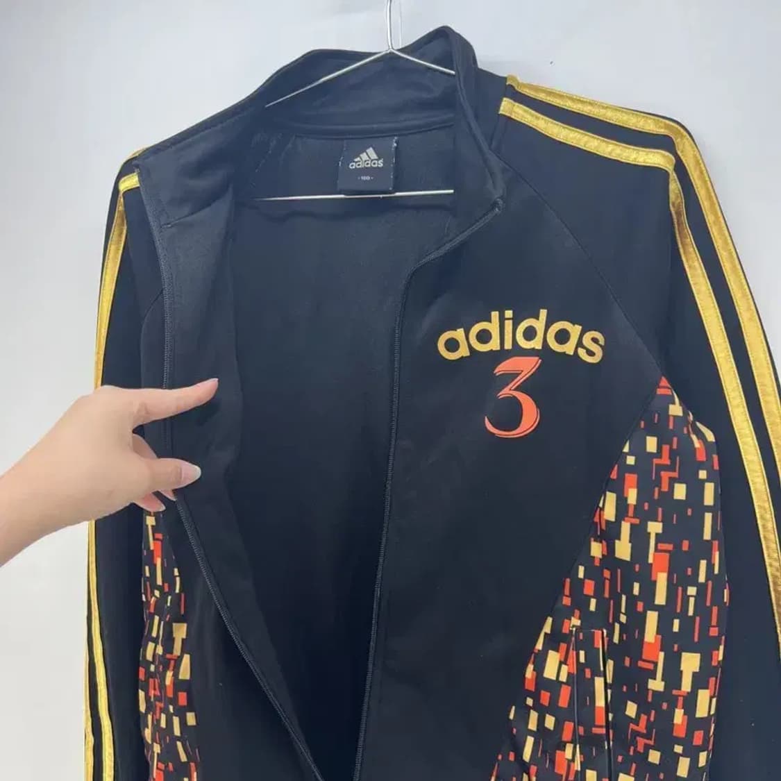 100 아디다스 오리지널스 hsw 여자 트레이닝탑 져지 봄룩 상품이미지5