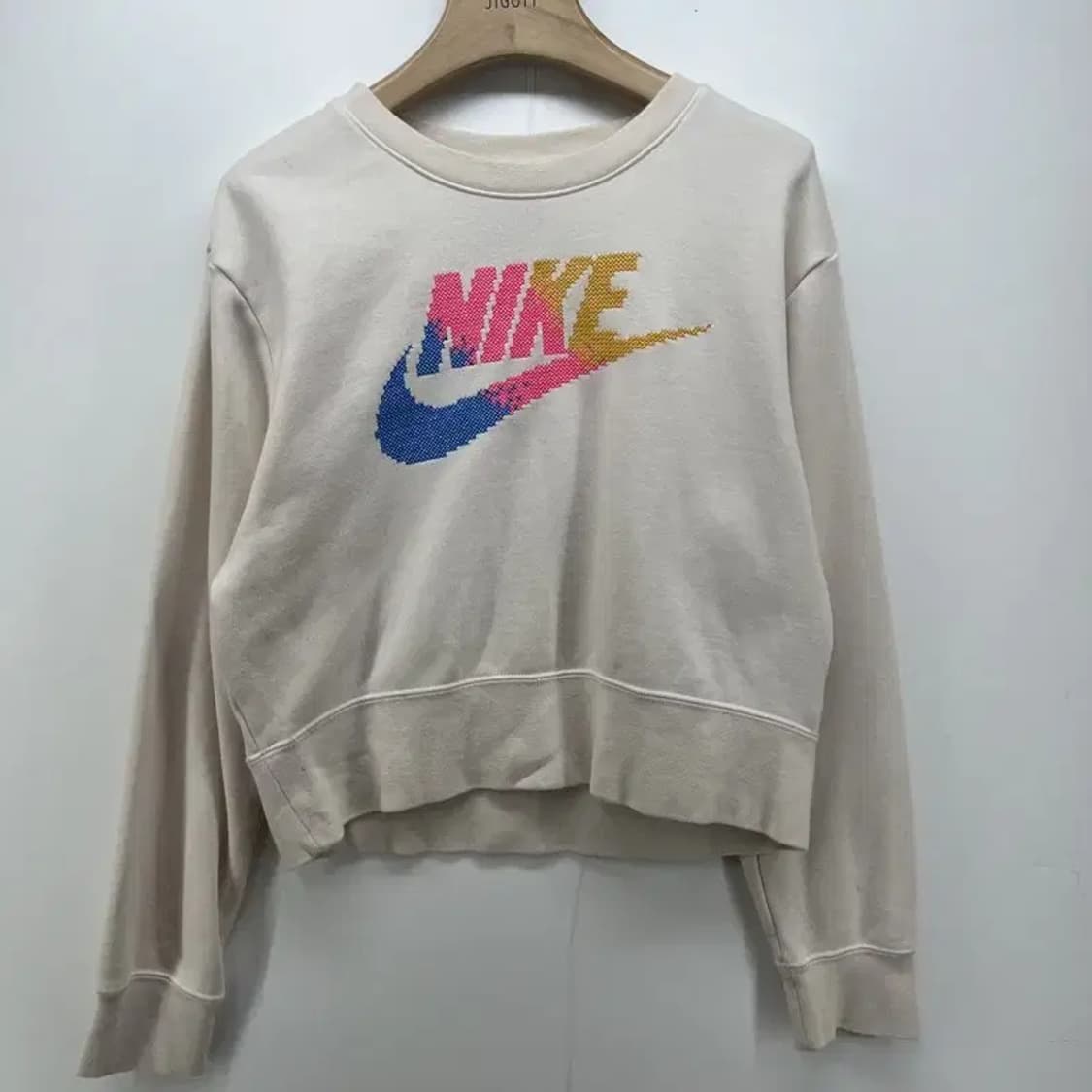 85 나이키 여성 스포츠웨어 크루 플리스 롱슬리브 탑 BV2801-030 상품이미지1