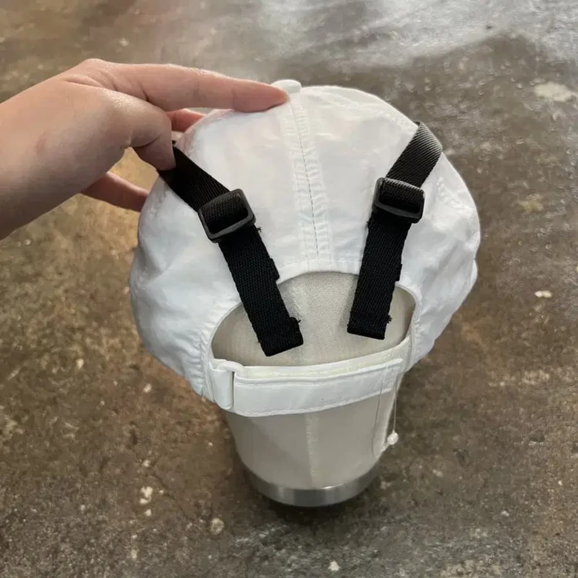 프리 LOGx XXBLUE 콜라보 테크웨어 화이트 볼캡 새상품급 상품이미지5