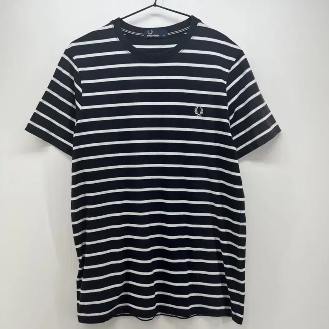 미디움 스트라이프 FRED PERRY 스트라이프 반팔 티 상품이미지1