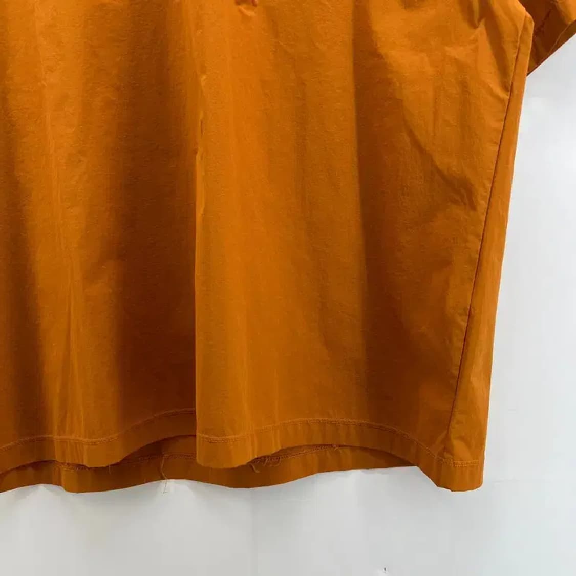 100 커스텀멜로우 나일론 반팔티셔츠 B그레이드 다림자국존재 상품이미지6