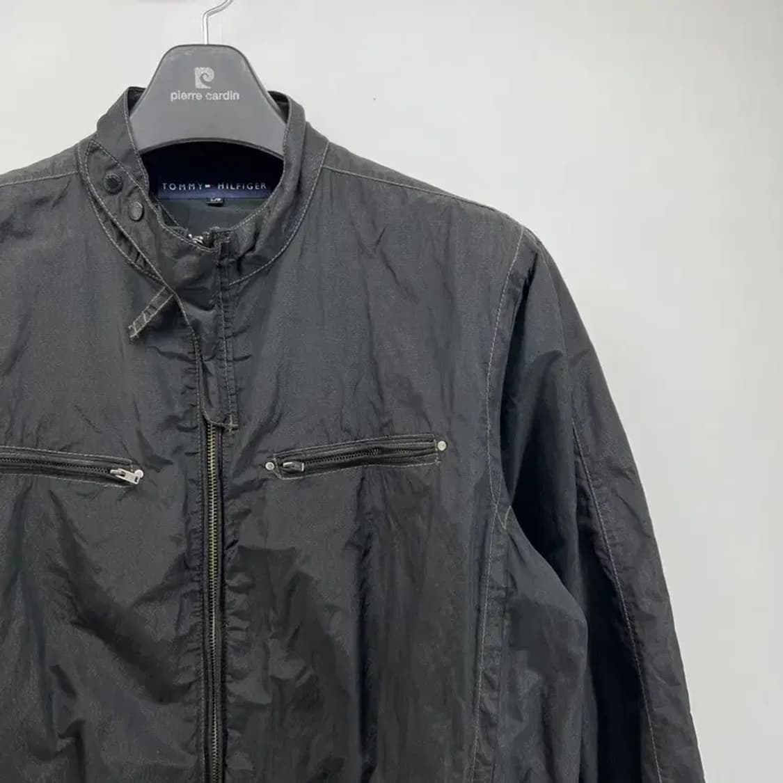 라지 타미힐피거 헨리넥 포켓 간절기 봄룩 블랙 점퍼 기능성 자켓 바람막이 상품이미지4