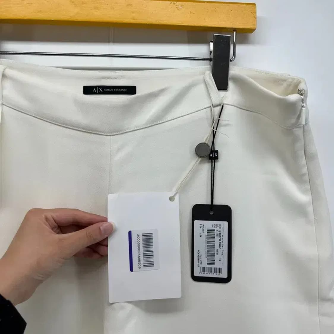 미사용 아르마니 익스체인지 화이트 와이드팬츠 여자바지 크림 상품이미지6