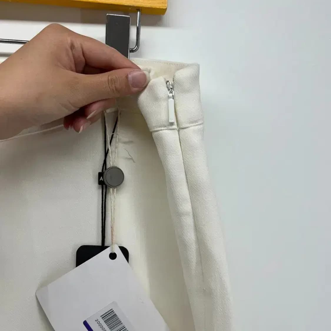 미사용 아르마니 익스체인지 화이트 와이드팬츠 여자바지 크림 상품이미지7