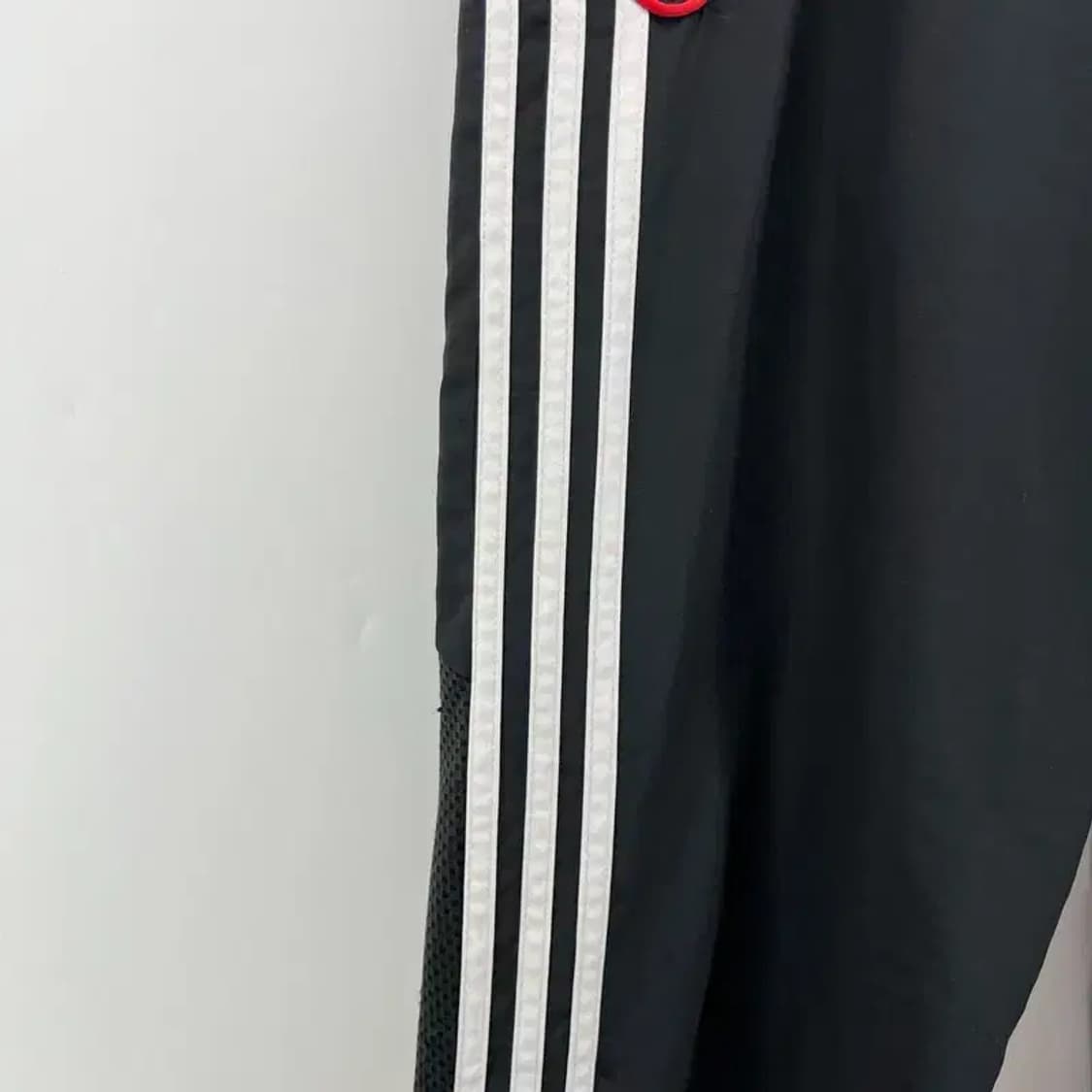 95 아디다스 클리마쿨 남자 나일론 트레이닝팬츠 와이드핏 블랙 올드스쿨 상품이미지9