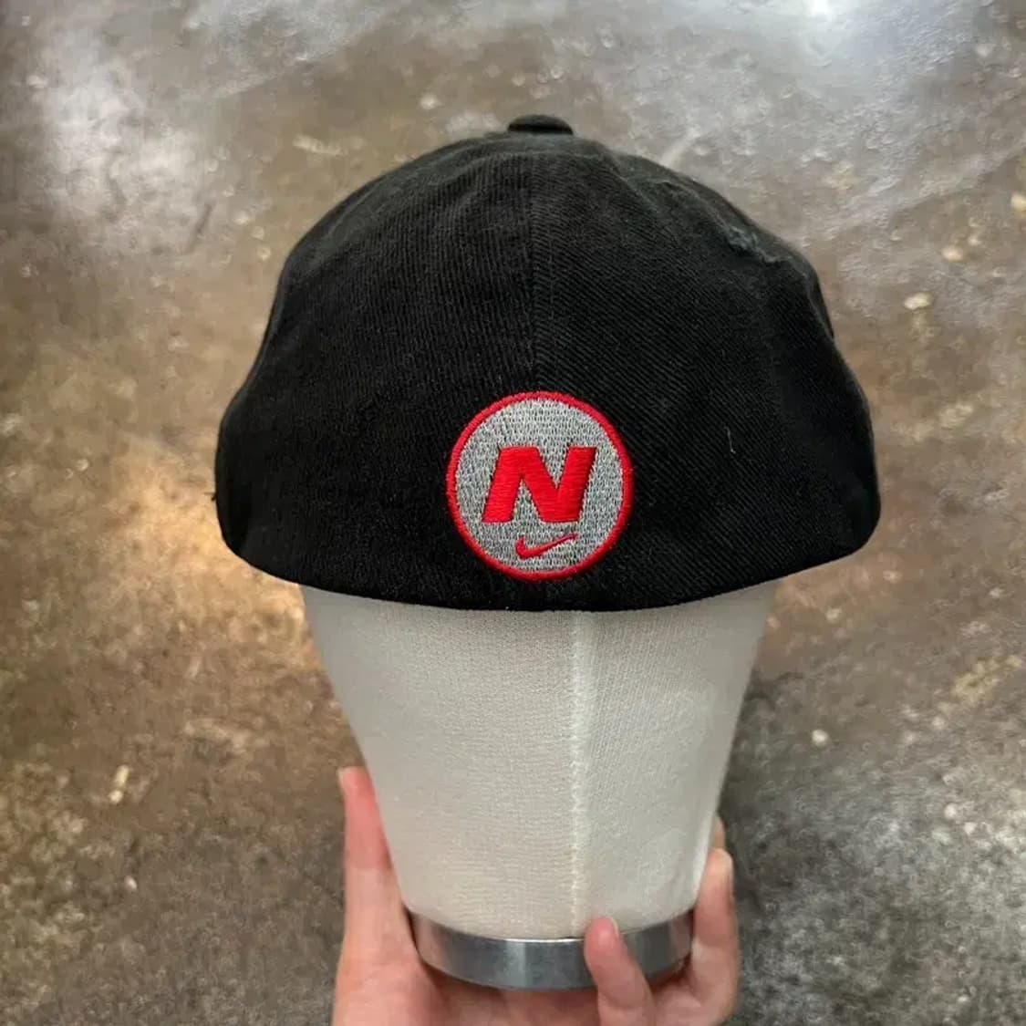 os 나이키 올드스쿨 스우시 볼캡 모자 빈티지 블랙 레드 상품이미지3