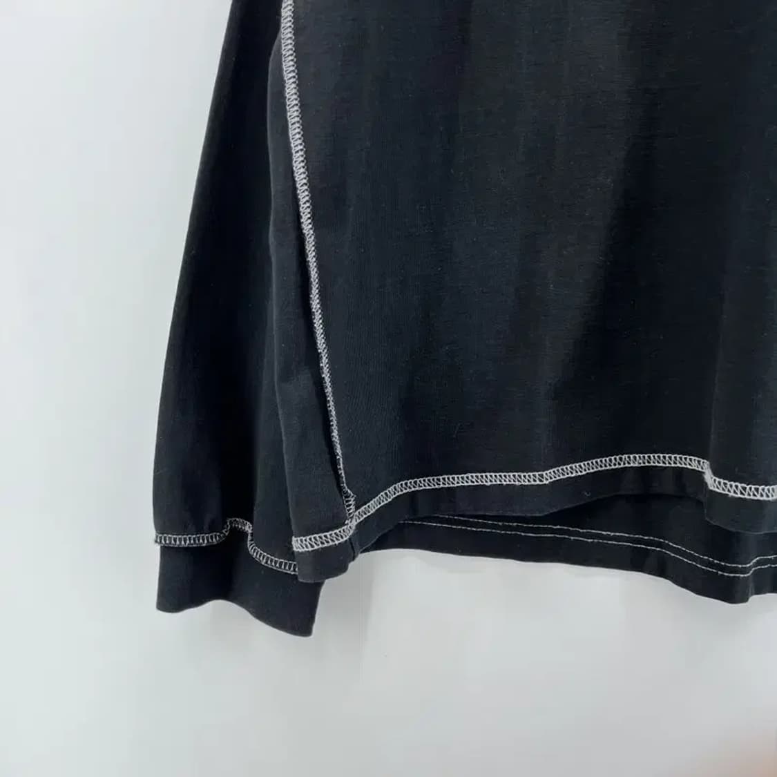 라지 노메뉴얼 스티치 롱슬리브 블랙 얇은긴팔 오버핏 나일론팬츠코디 상품이미지5