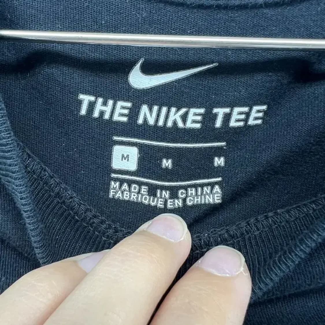 미디움 나이키 여자 sb자수로고 반팔티셔츠 블랙 빈티지 오염존재 상품이미지6