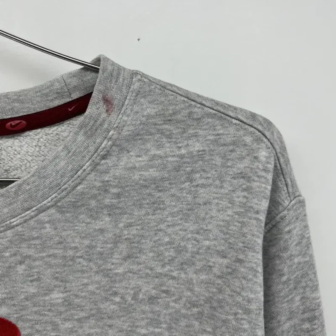 스몰 나이키 스포츠웨어 스우시 그리 플리스 크루 b그레이드 오염상품 상품이미지5