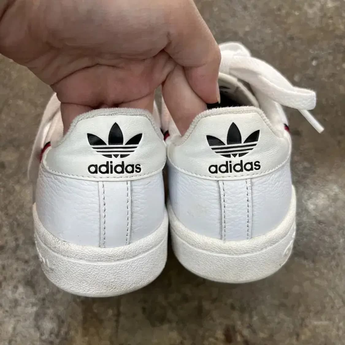 225 아디다스 오리지널스 여자스니커즈 컨티넬탈 80 운동화 상품이미지5