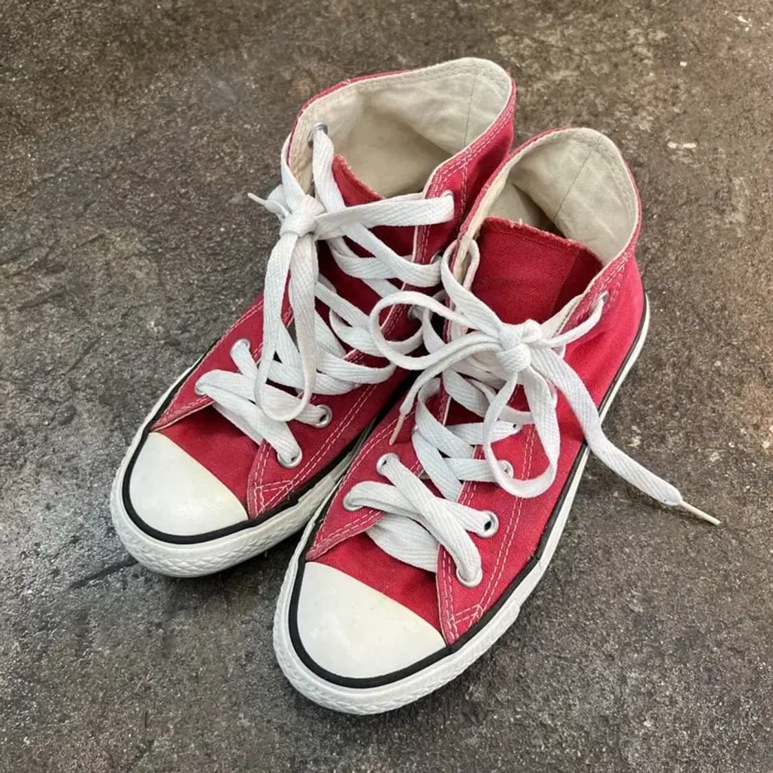 230 컨버스 여성 척테일러 스니커즈 하이탑 레드 상품이미지1