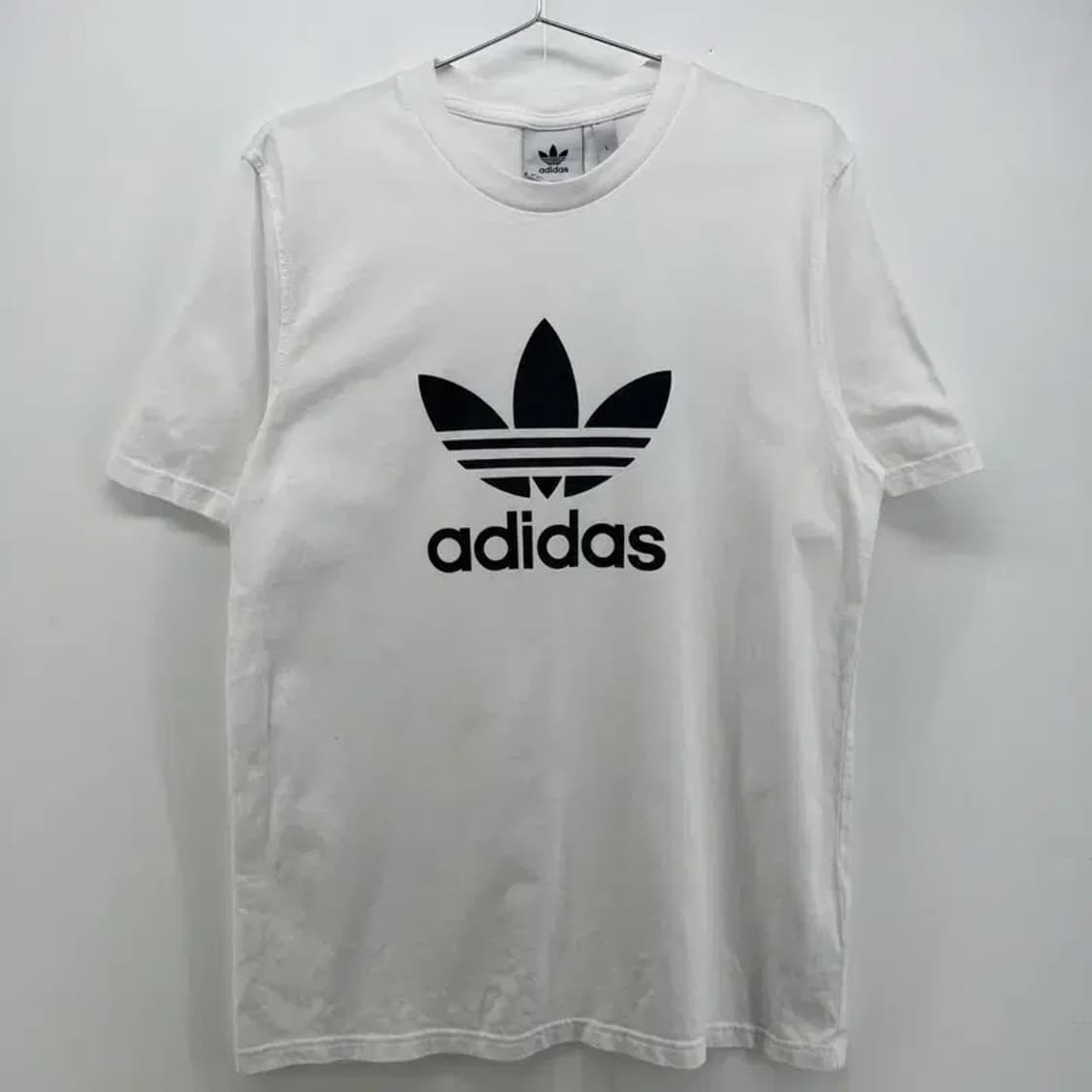 라지 아디다스 오리지널스 프린팅 반팔티셔츠 남자반팔오버핏 유로파코디 상품이미지1