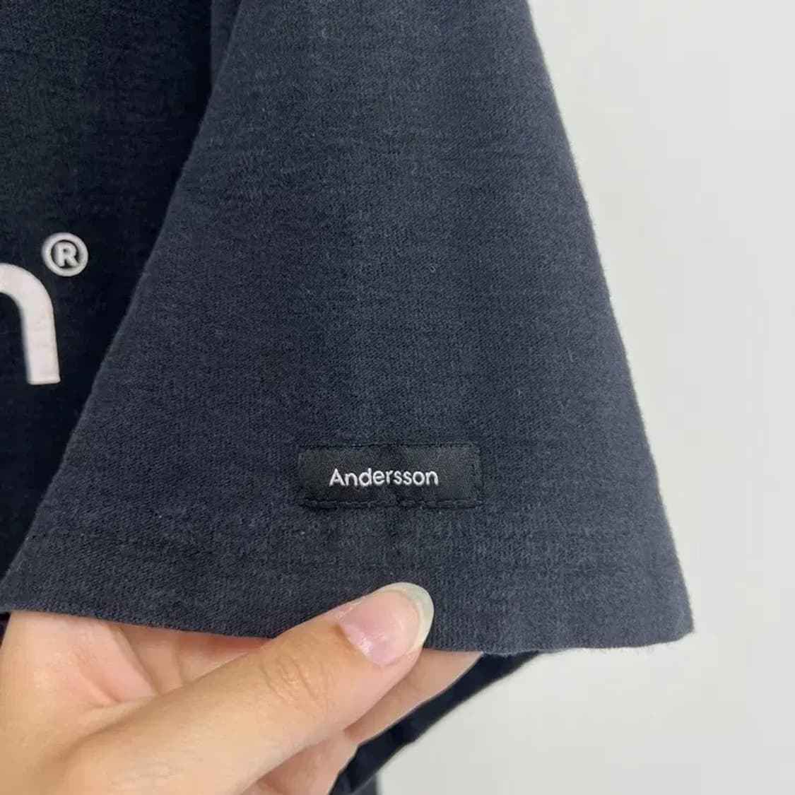 스몰 앤더슨벨 남여공용 블랙 오버핏 반팔티셔츠 여름티셔츠 상품이미지4