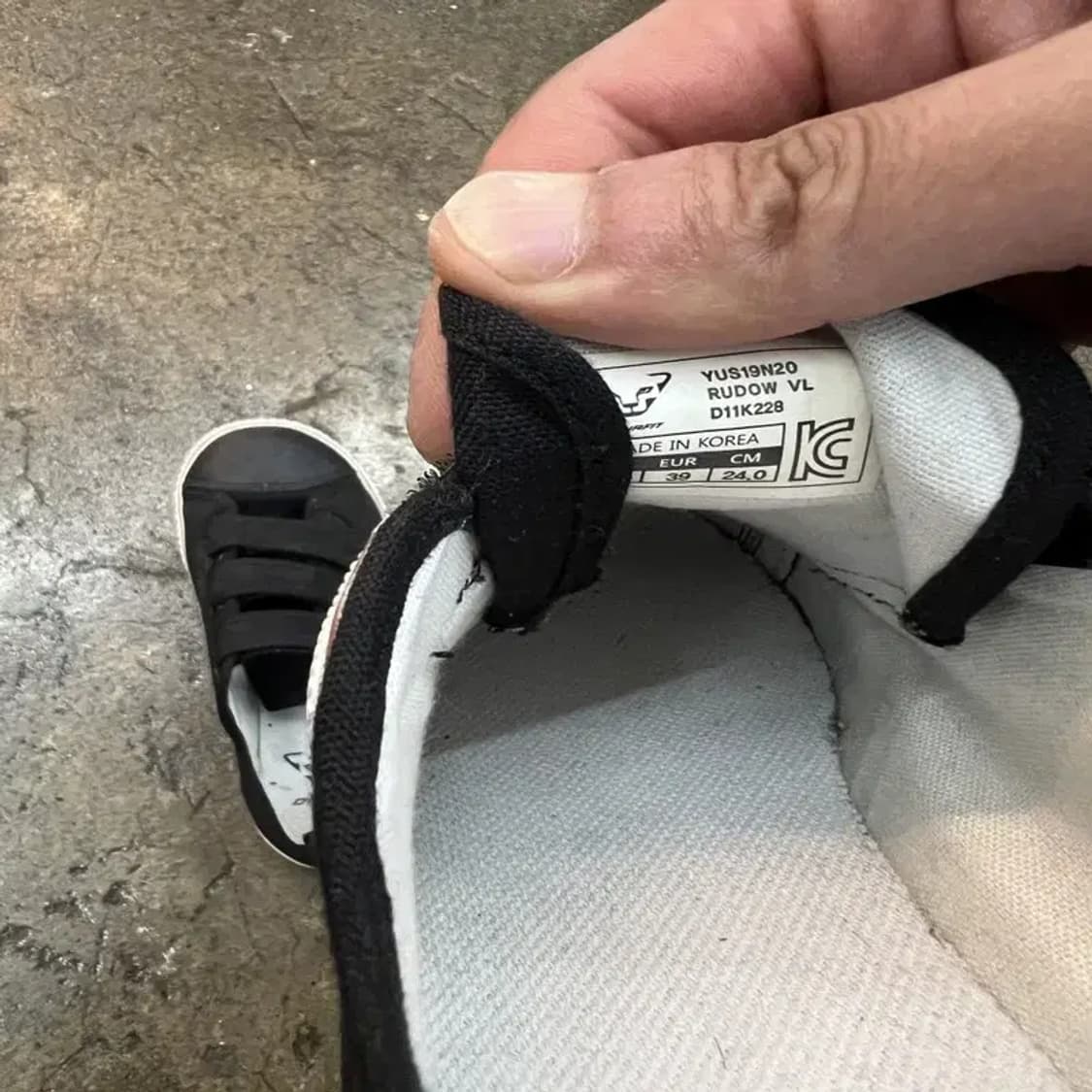 240 다이나핏 루도우벨크로 블랙 여성 스니커즈 상품이미지5