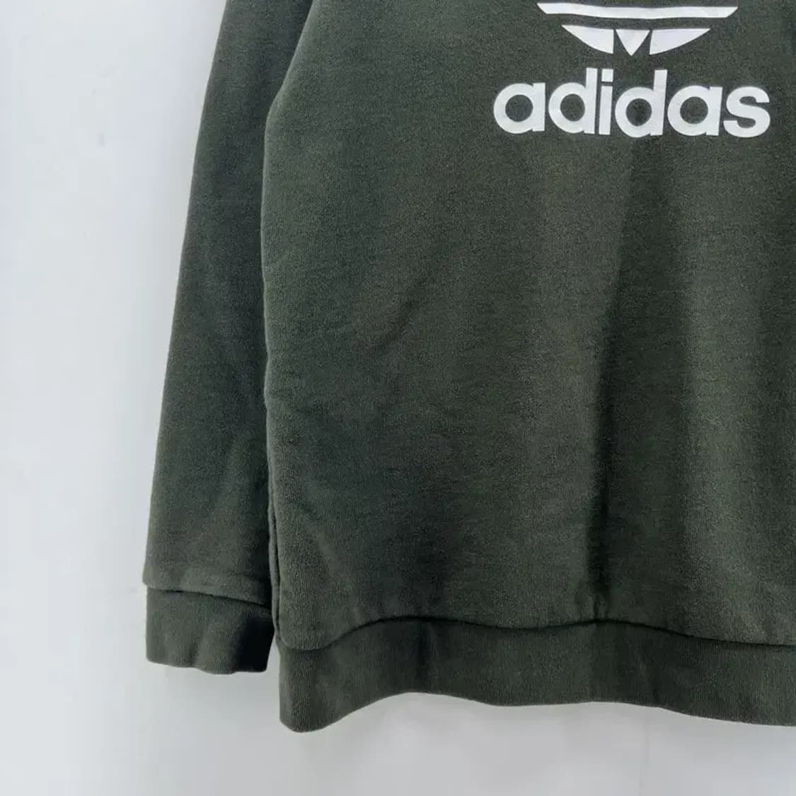 xl 아디다스 오리지널스 불꽃로고 오버핏 카키 녹색 맨투맨티셔츠 빈티지 상품이미지4