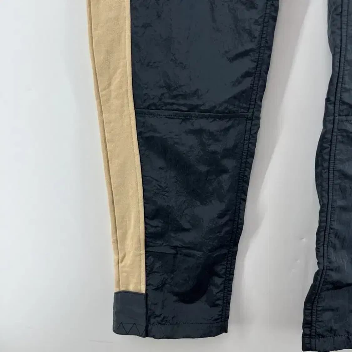 미디움 에디블렛 EDIBLET 나일론 트레이닝팬츠 남여공용 상품이미지3