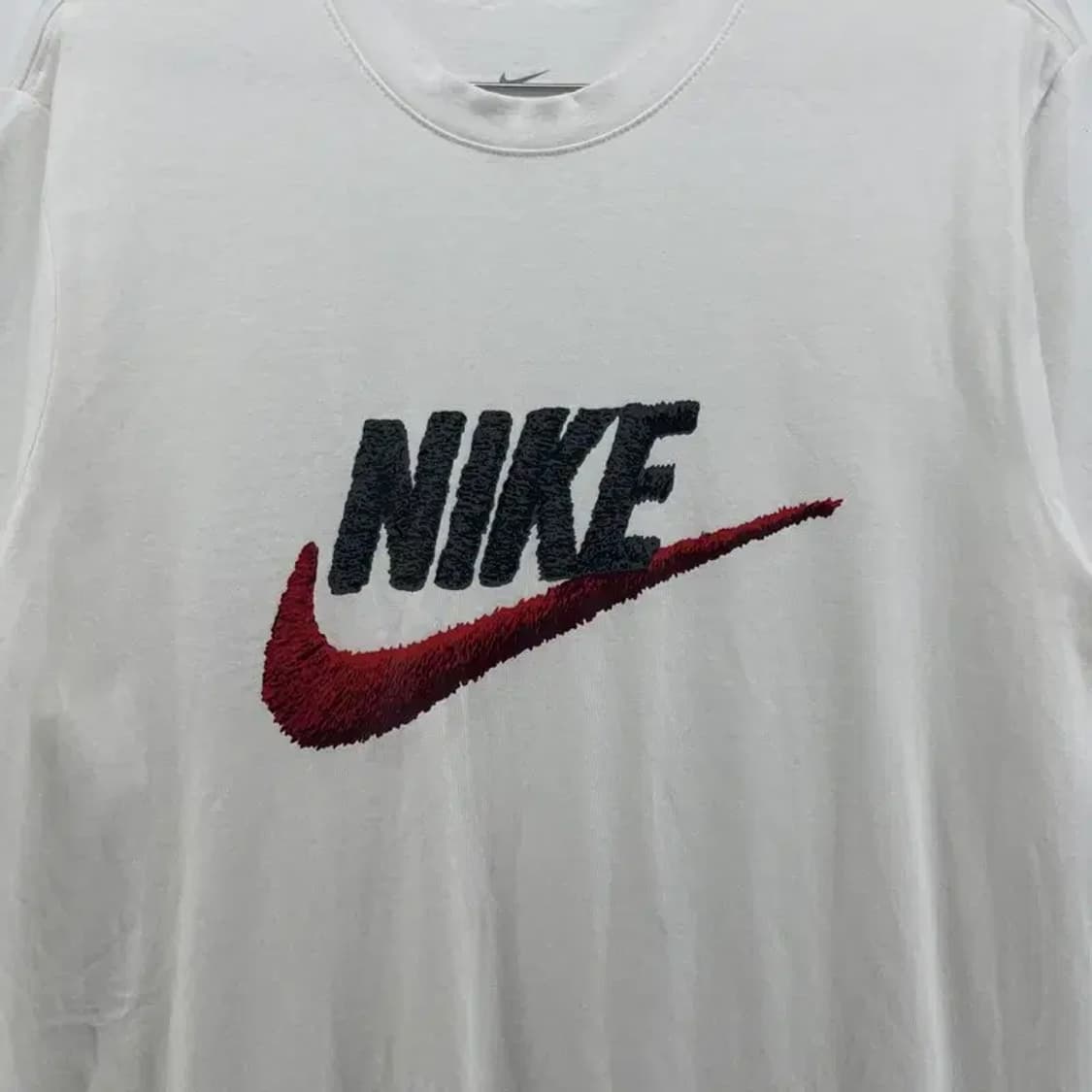 라지 나이키 스우시 오버핏 남자 화이트 반팔티셔츠 빈티지 상품이미지3