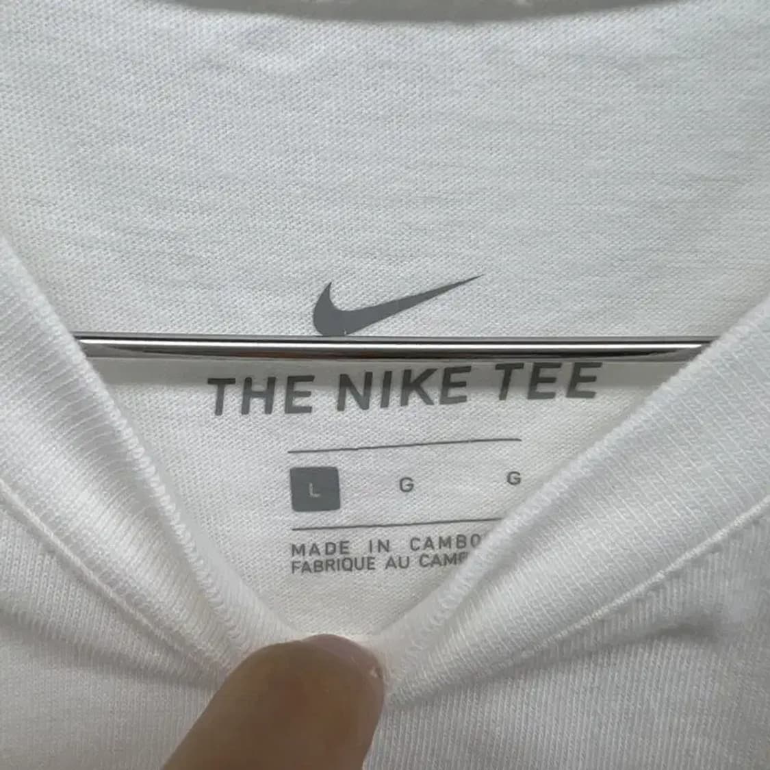 라지 나이키 스우시 오버핏 남자 화이트 반팔티셔츠 빈티지 상품이미지6