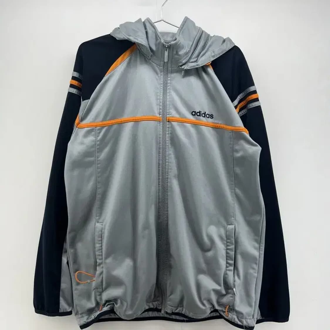105 아디다스 오버핏 바람막이자켓 빈티지 남자 후드 후디집업 상품이미지1