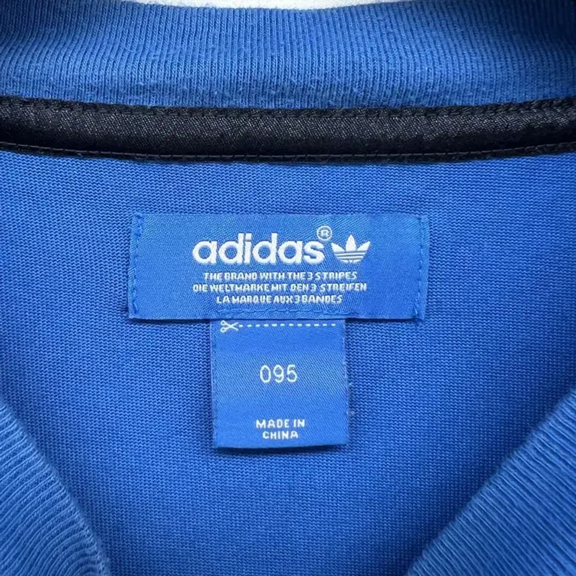 95 아디다스 오리지널스 불꽃로고 오버핏 남여공용 블루반팔 상품이미지5