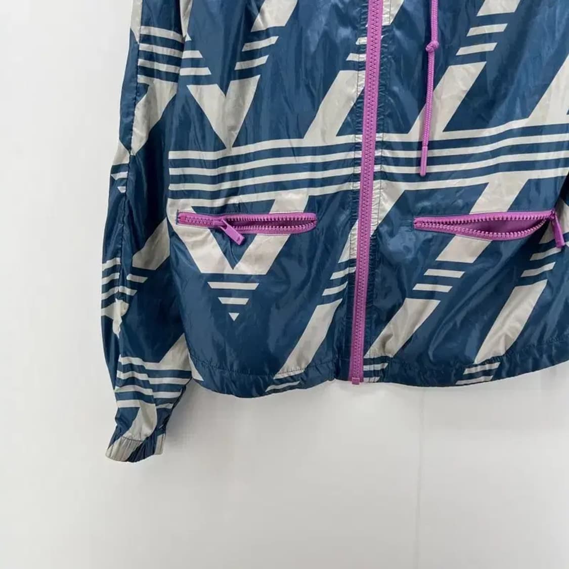 85 아디다스 오리지널스 집업 바람막이 점퍼자켓 유니크패턴 경량우먼 상품이미지5