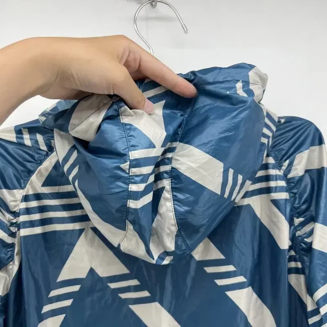85 아디다스 오리지널스 집업 바람막이 점퍼자켓 유니크패턴 경량우먼 상품이미지6