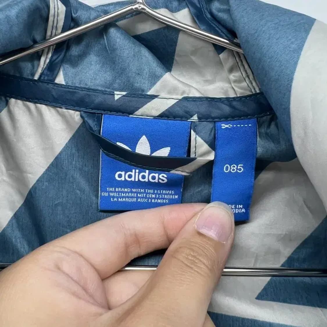 85 아디다스 오리지널스 집업 바람막이 점퍼자켓 유니크패턴 경량우먼 상품이미지7