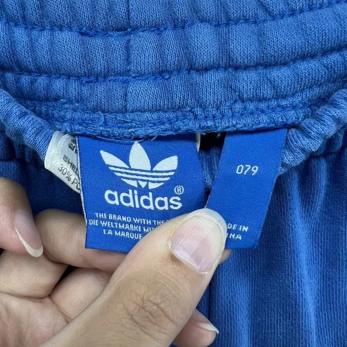 79 아디다스 오리지널스 여자 불꽃로고 블루 삼선 팬츠 트레이닝복 상품이미지6