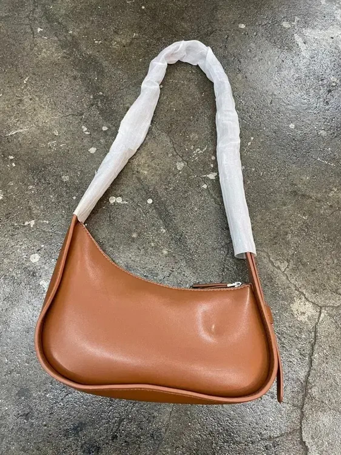 미사용 라퍼지 포 우먼 ORO오로 뉴 문 숄더백 상품이미지3