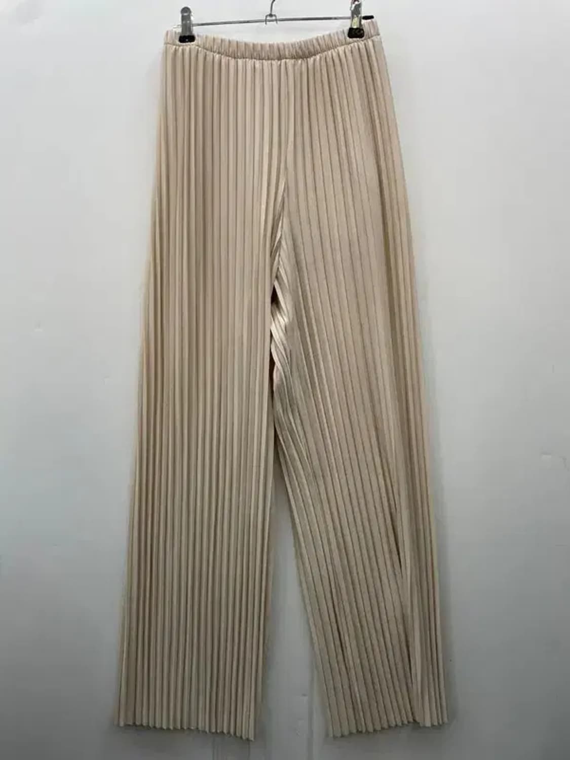 프리 더오픈프로덕트 베이지 플리츠 밴딩 팬츠 상품이미지2