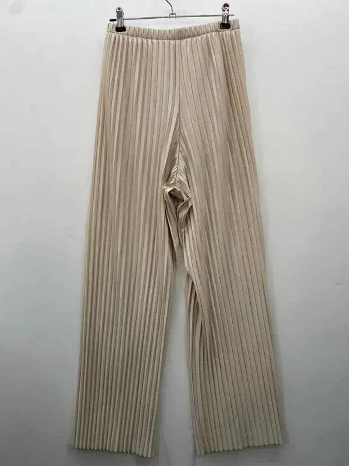 프리 더오픈프로덕트 베이지 플리츠 밴딩 팬츠 상품이미지6