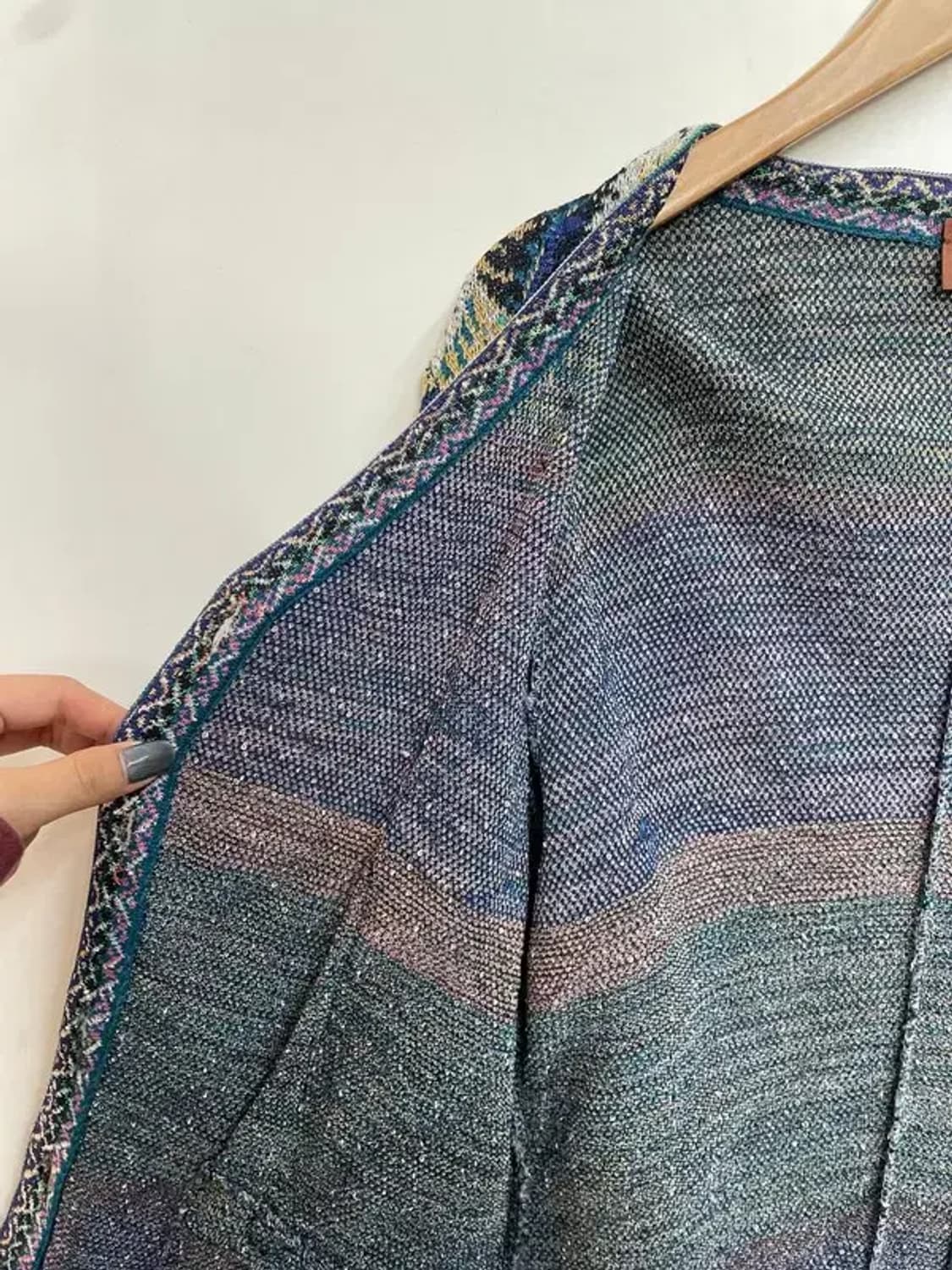 프리 미쏘니 패턴 브이넥 니트 가디건 상품이미지6