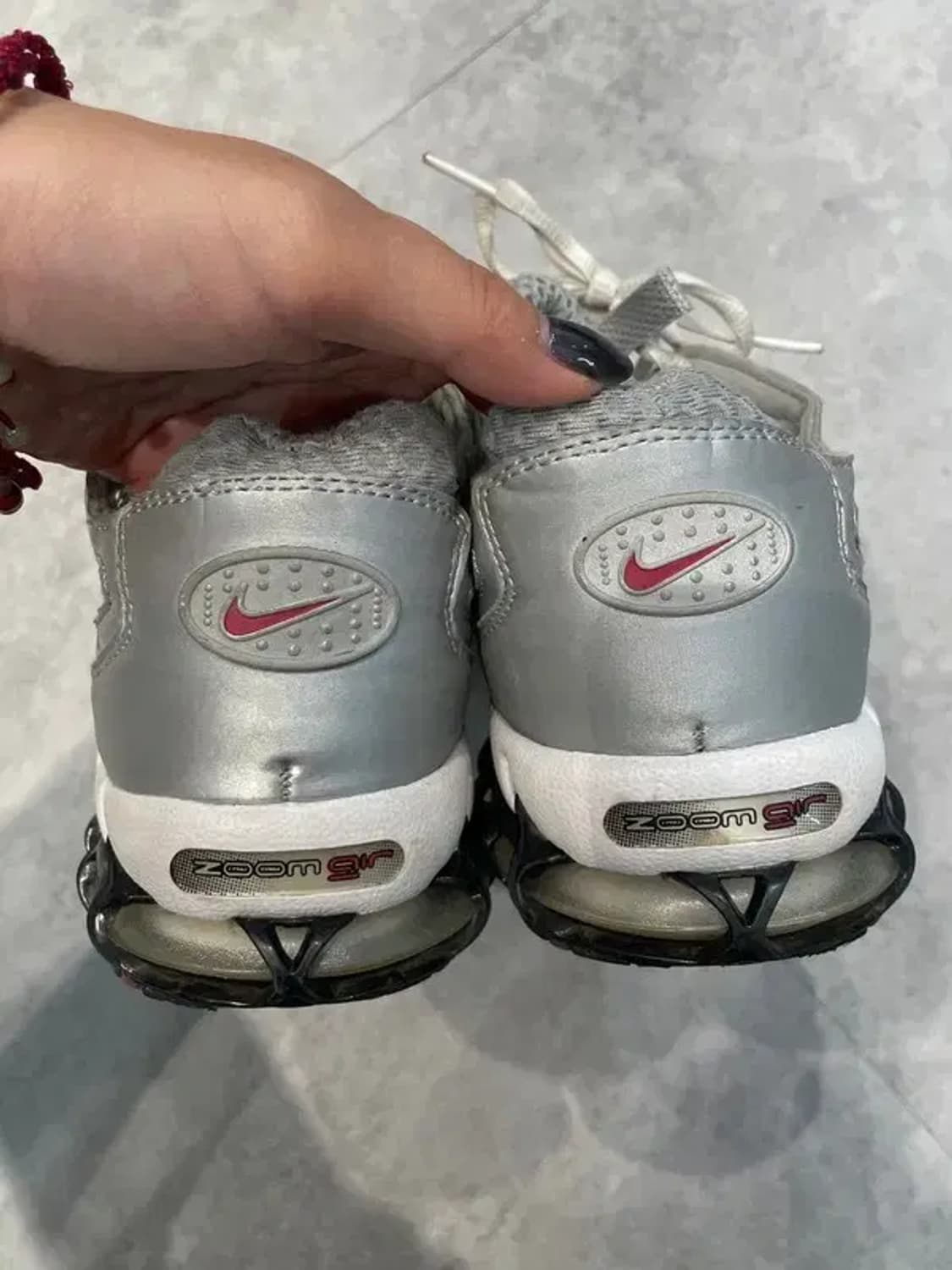 235 나이키 에어 줌 스피리돈 케이지 2 메탈릭 실버 상품이미지9