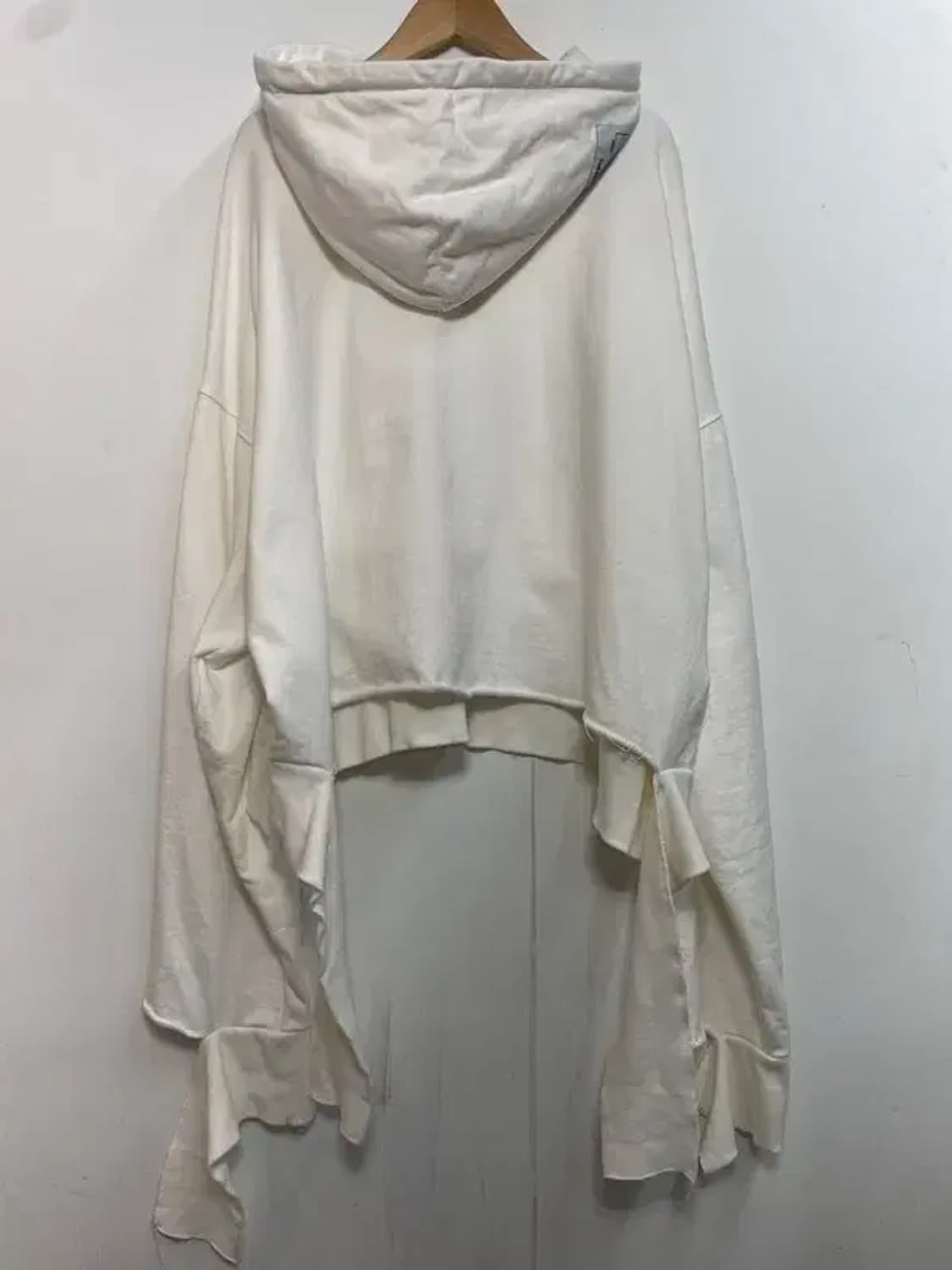 미디움 챔피온 x 베트멍 리버스위브 코튼 절개 후드 후디 화이트 상품이미지9