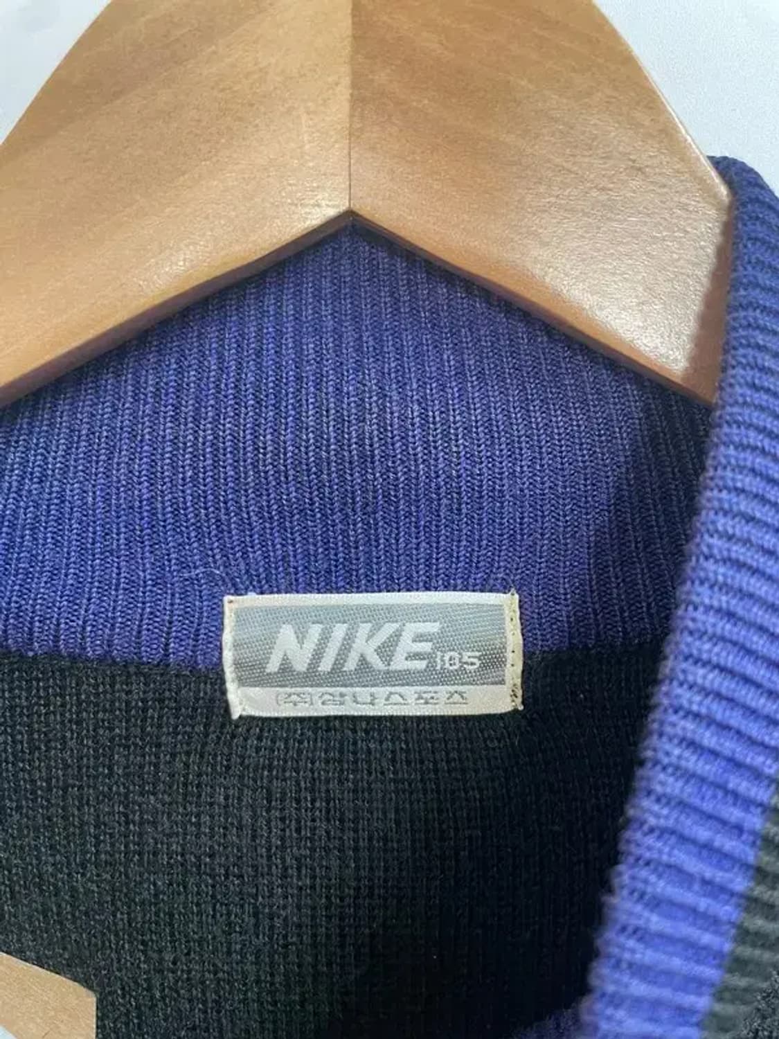 105 나이키 올드스쿨 삼나스포츠 오버핏 집업 니트 상품이미지5