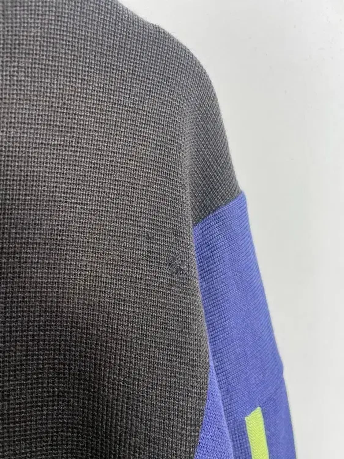 105 나이키 올드스쿨 삼나스포츠 오버핏 집업 니트 상품이미지9