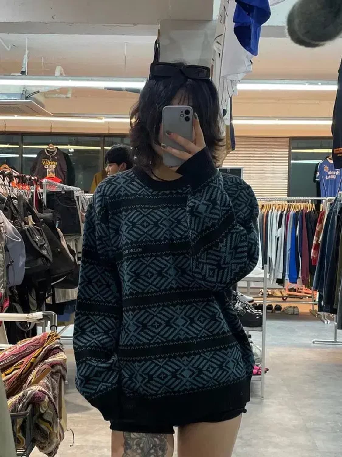 100 코오롱 스포츠 올드스쿨 빈티지 패턴 니트 상품이미지1