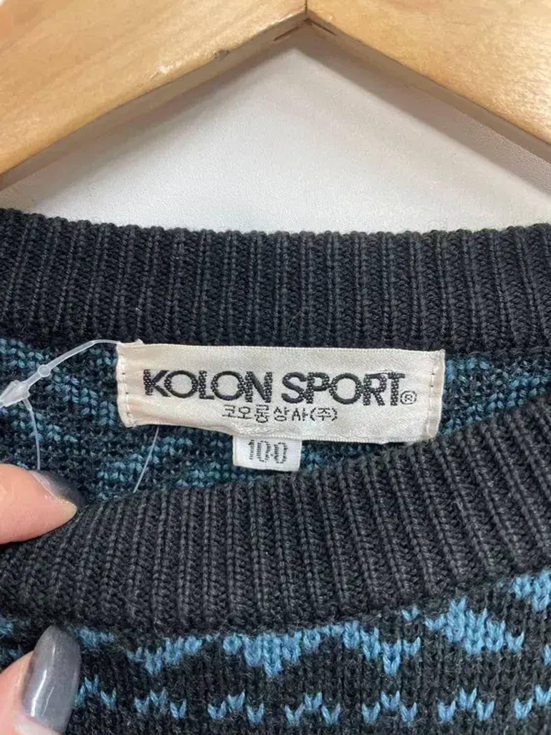 100 코오롱 스포츠 올드스쿨 빈티지 패턴 니트 상품이미지5