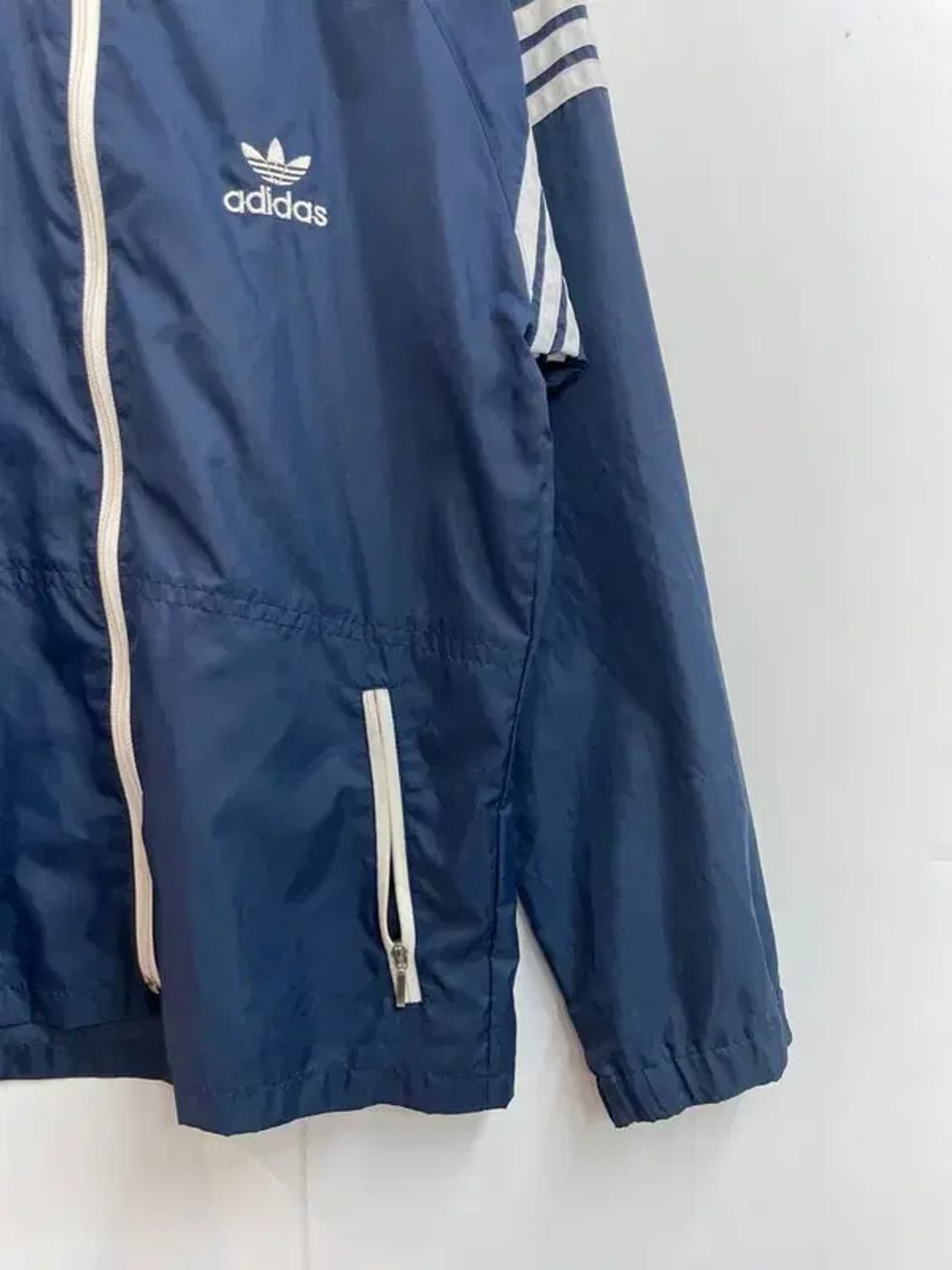 스몰 아디다스 오리지널스 올드스쿨 90s 윈드러너 바람막이 자켓 상품이미지3