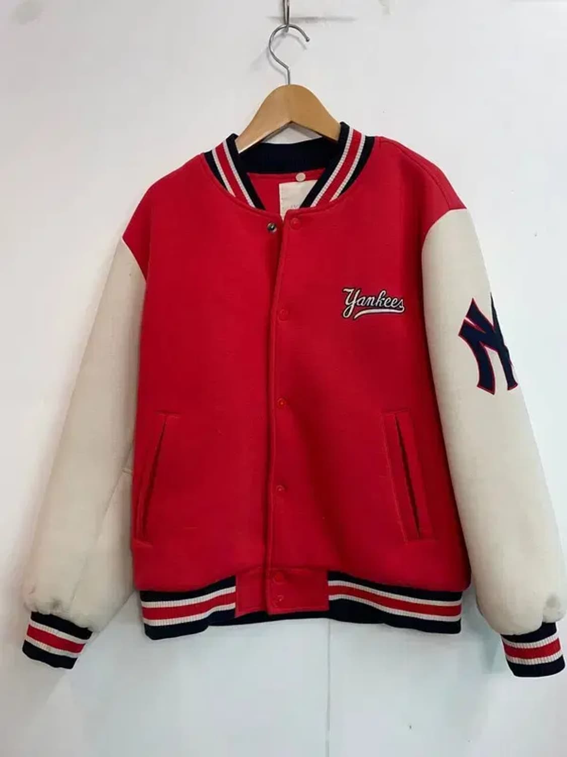 90 MLB x 뉴욕양키스 신슐레이트 빈티지 스터디움 자켓 레드 상품이미지2