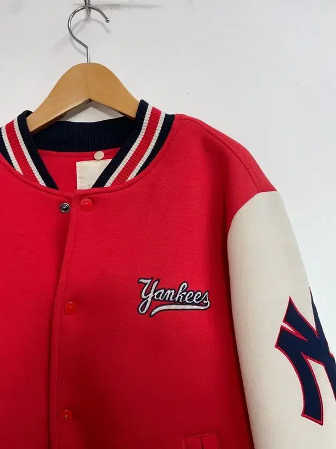 90 MLB x 뉴욕양키스 신슐레이트 빈티지 스터디움 자켓 레드 상품이미지4